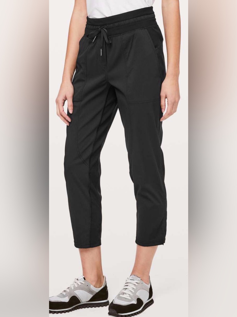 Lululemon Dance Studio Crop Pant Black Size 4